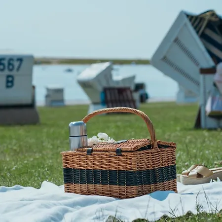 Astra Maris فندق 4*