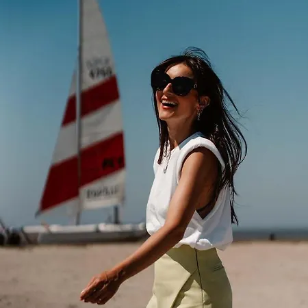 Astra Maris 酒店 4*