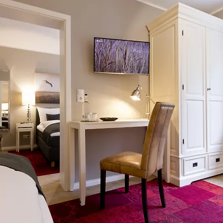 酒店 Astra Maris 4*