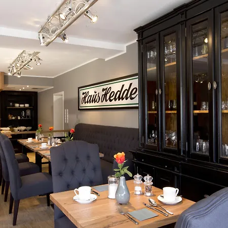 Astra Maris فندق