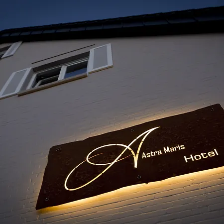 Astra Maris فندق 4*
